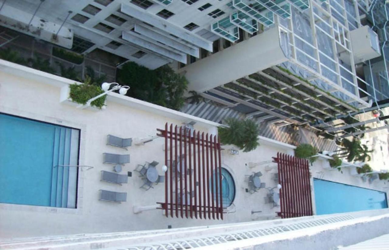 Apartment Star Yellow Brickell *